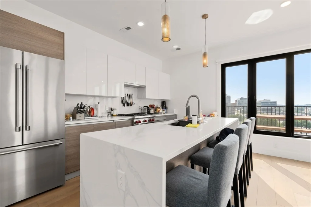 2 bed, 2 bath apartment for rent at 30 Penniman Rd Unit 704, Allston — photo 4 of 27