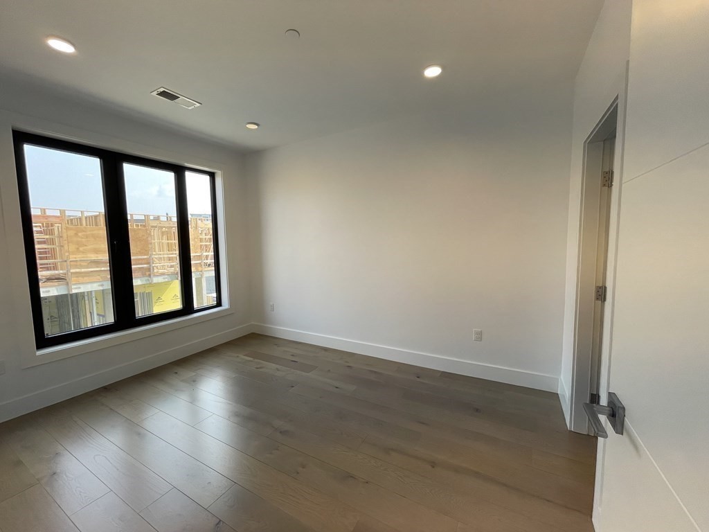 1 bed, 1 bath apartment for rent at 30 Penniman Unit 203, Allston — photo 5 of 16