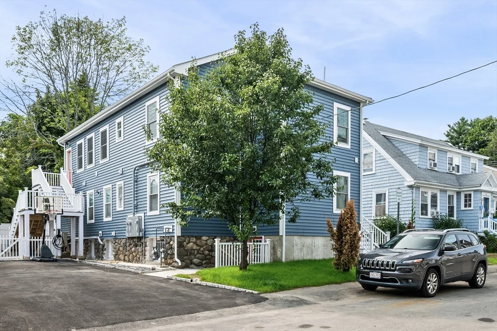 3 bed, 2 bath apartment for rent at 30 Pitman Rd Unit 2, Swampscott — photo 42 of 42