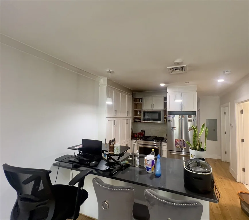2 bed, 2 bath apartment for rent at 30 Polk St Unit 401, Charlestown — photo 3 of 14