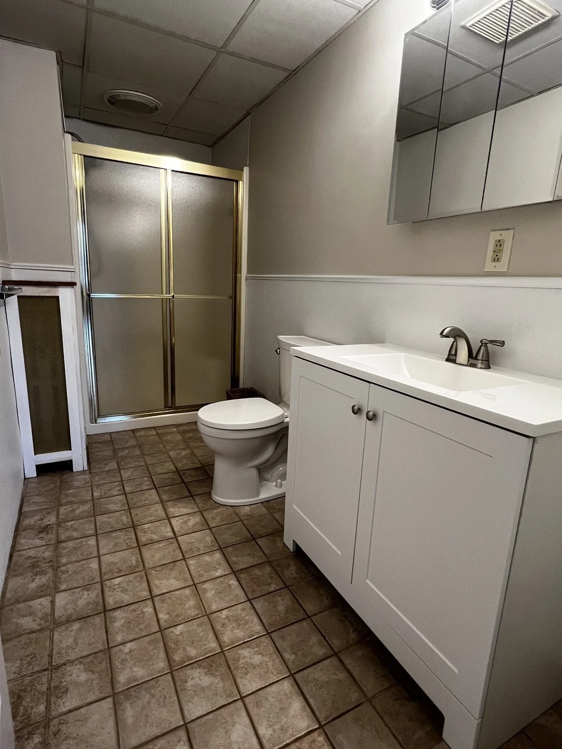 2 bed, 1 bath apartment for rent at 30 Poplar St Unit R, Danvers — photo 17 of 18