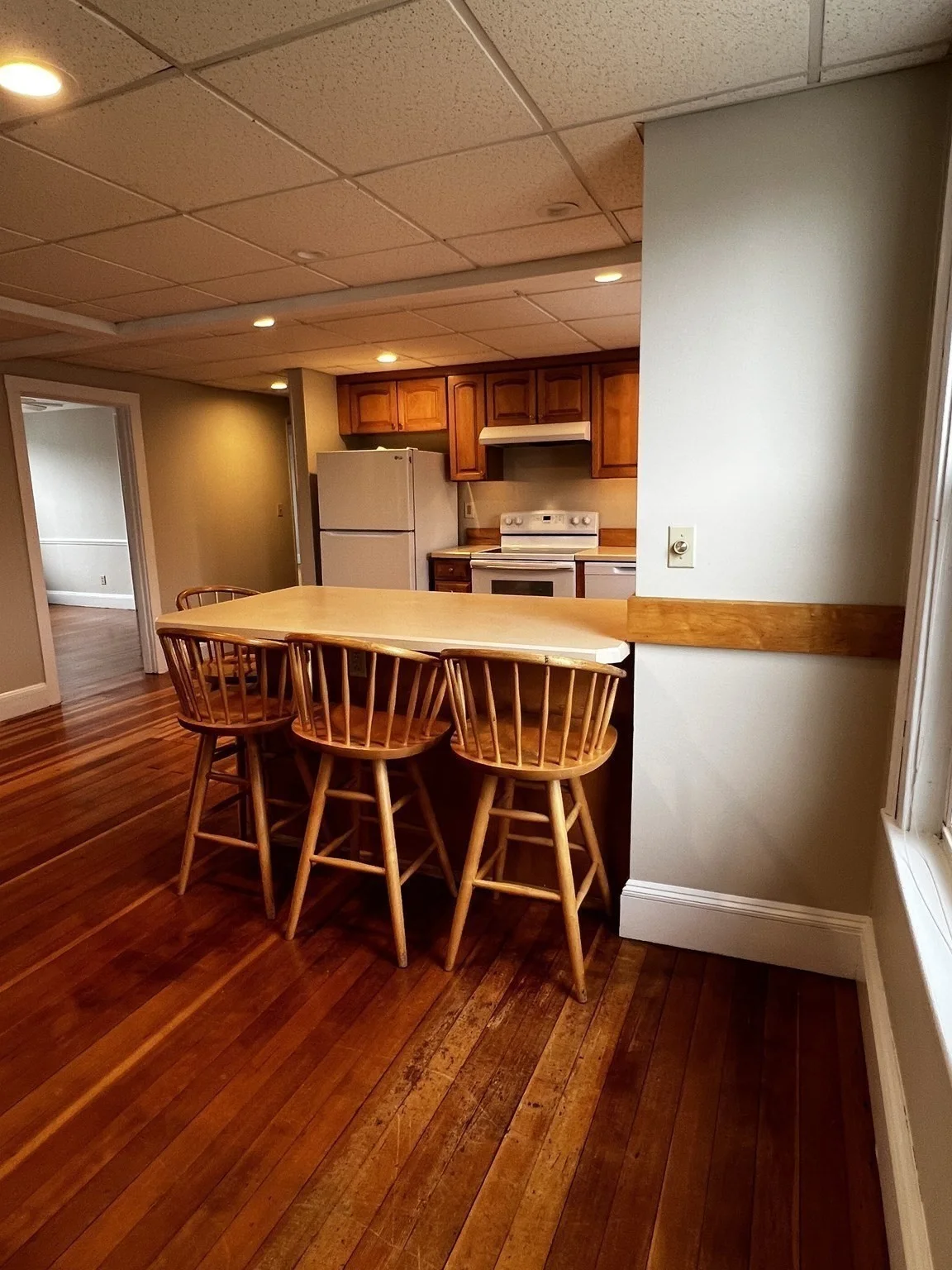 2 bed, 1 bath apartment for rent at 30 Poplar St Unit R, Danvers — photo 3 of 18
