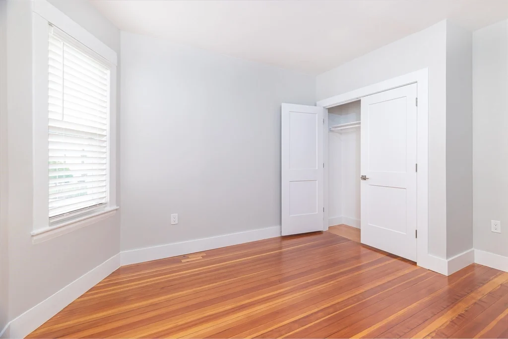 3 bed, 1 bath apartment for rent at 30 Presley St Unit 30, West End — photo 7 of 19
