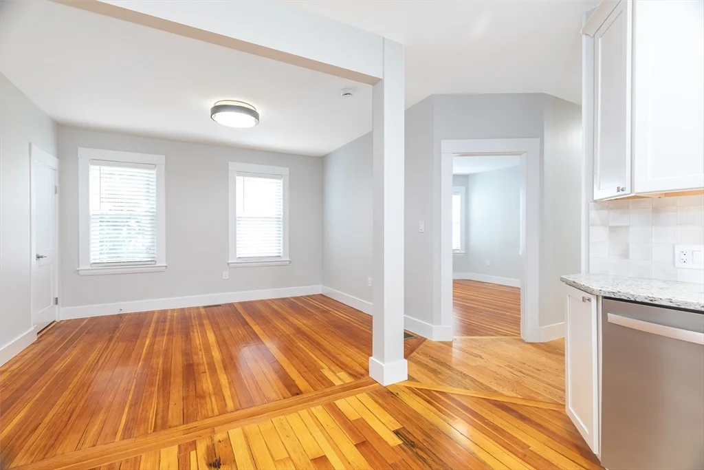 3 bed, 1 bath apartment for rent at 30 Presley St Unit 30, West End — photo 5 of 19