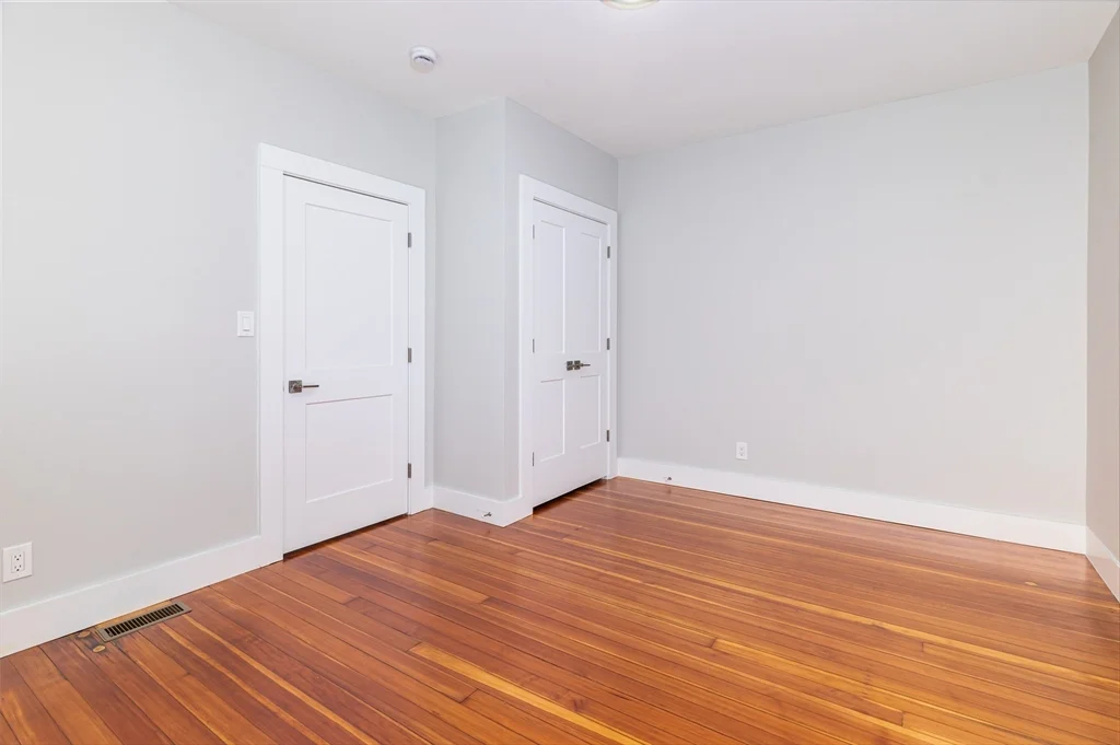 3 bed, 1 bath apartment for rent at 30 Presley St Unit 30, West End — photo 10 of 19