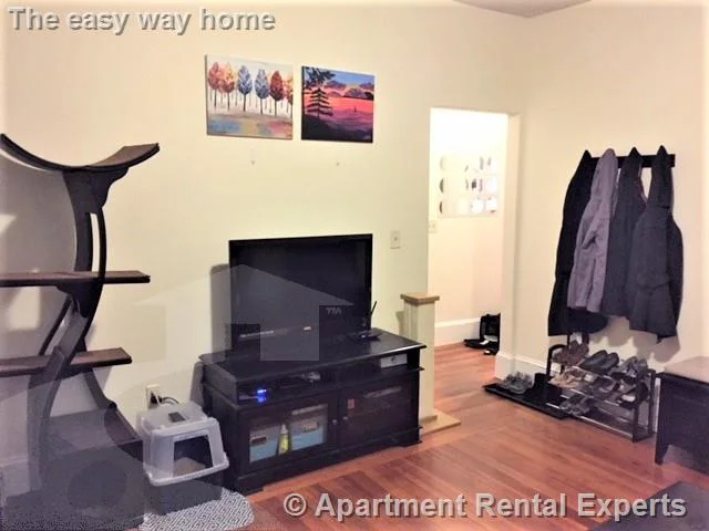 2 bed, 1 bath apartment for rent at 30 Prichard Ave Unit 2, Davis Square — photo 14 of 16