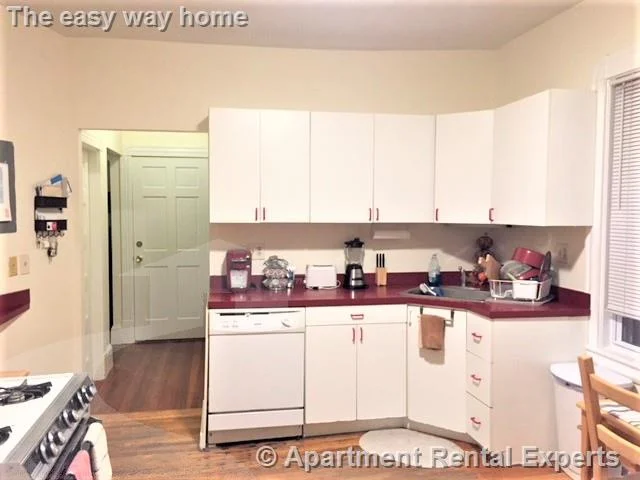 2 bed, 1 bath apartment for rent at 30 Prichard Ave Unit 2, Davis Square — photo 1 of 16