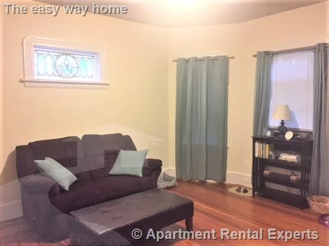 2 bed, 1 bath apartment for rent at 30 Prichard Ave Unit 2, Davis Square — photo 12 of 16