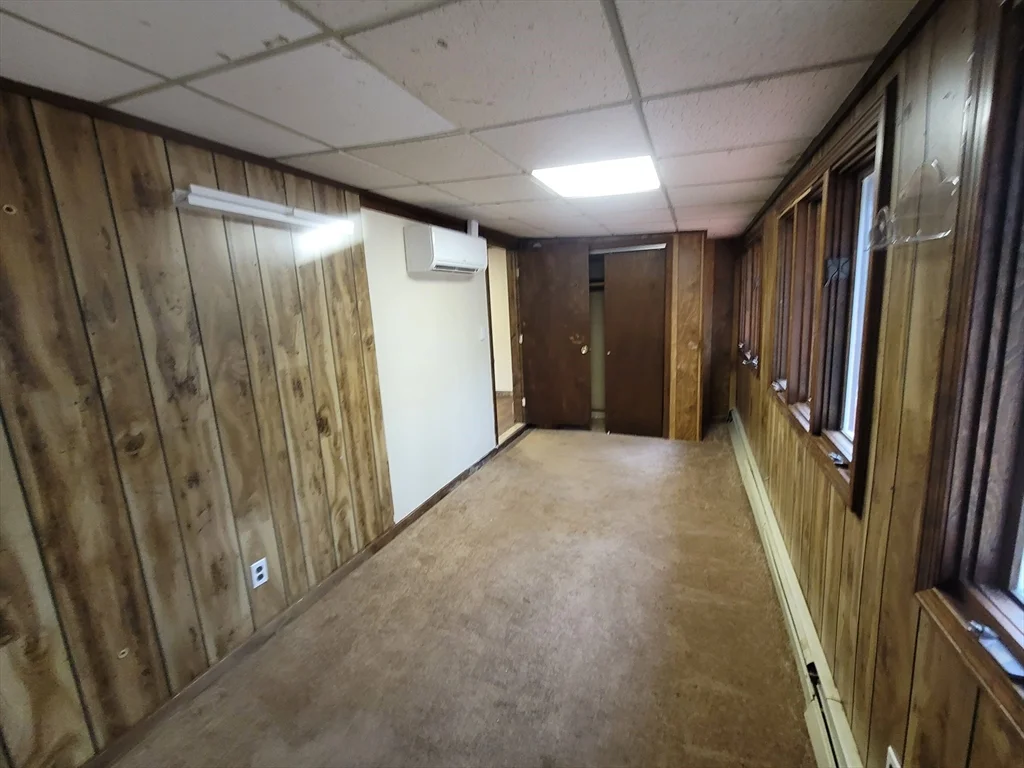 3 bed, 1 bath apartment for rent at 30 R Jones Rd Unit E, Spencer — photo 41 of 42