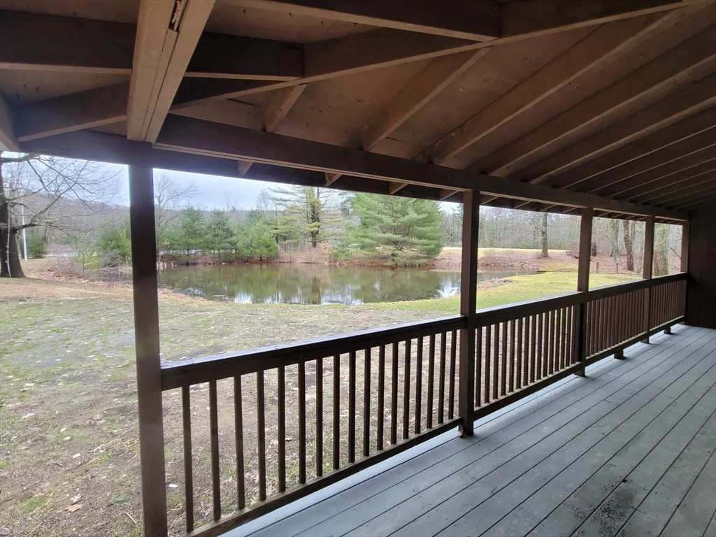 3 bed, 1 bath apartment for rent at 30 R Jones Rd Unit E, Spencer — photo 5 of 42