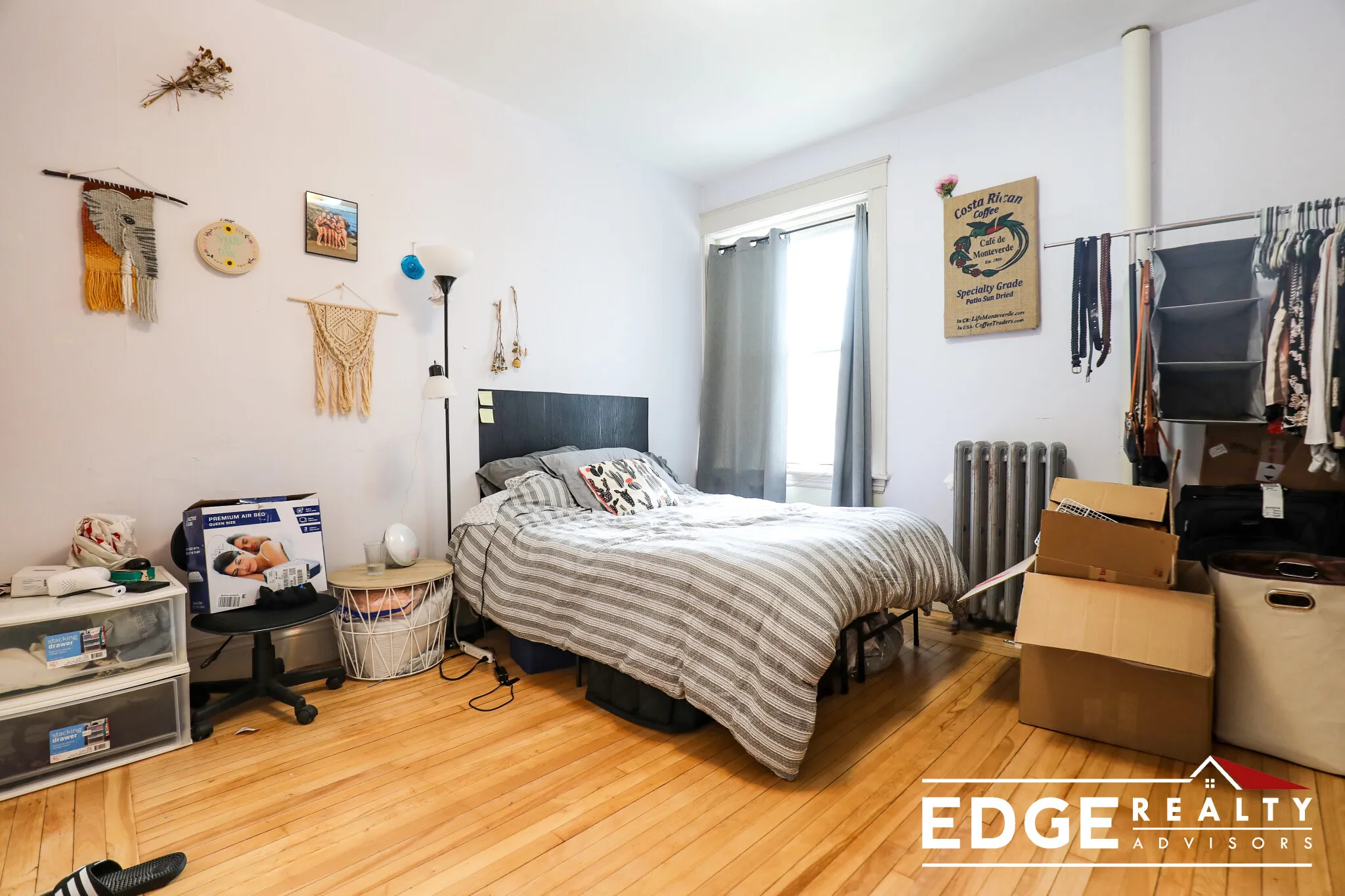 3 bed, 1 bath apartment for rent at 30 Reedsdale St Unit 3, Allston — photo 7 of 8