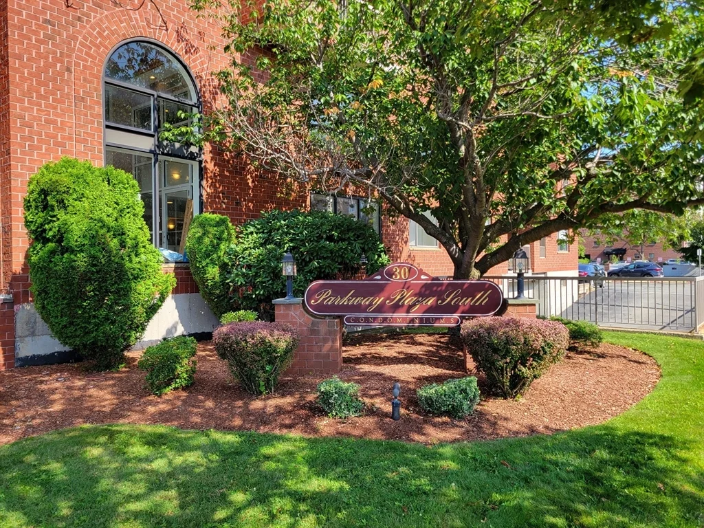 1 bed, 1 bath apartment for rent at 30 Revere Beach Pkwy Unit 207, Medford