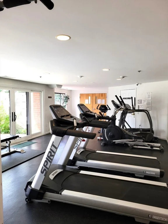1 bed, 1 bath apartment for rent at 30 Revere Beach Pkwy Unit 207, Medford — photo 22 of 31