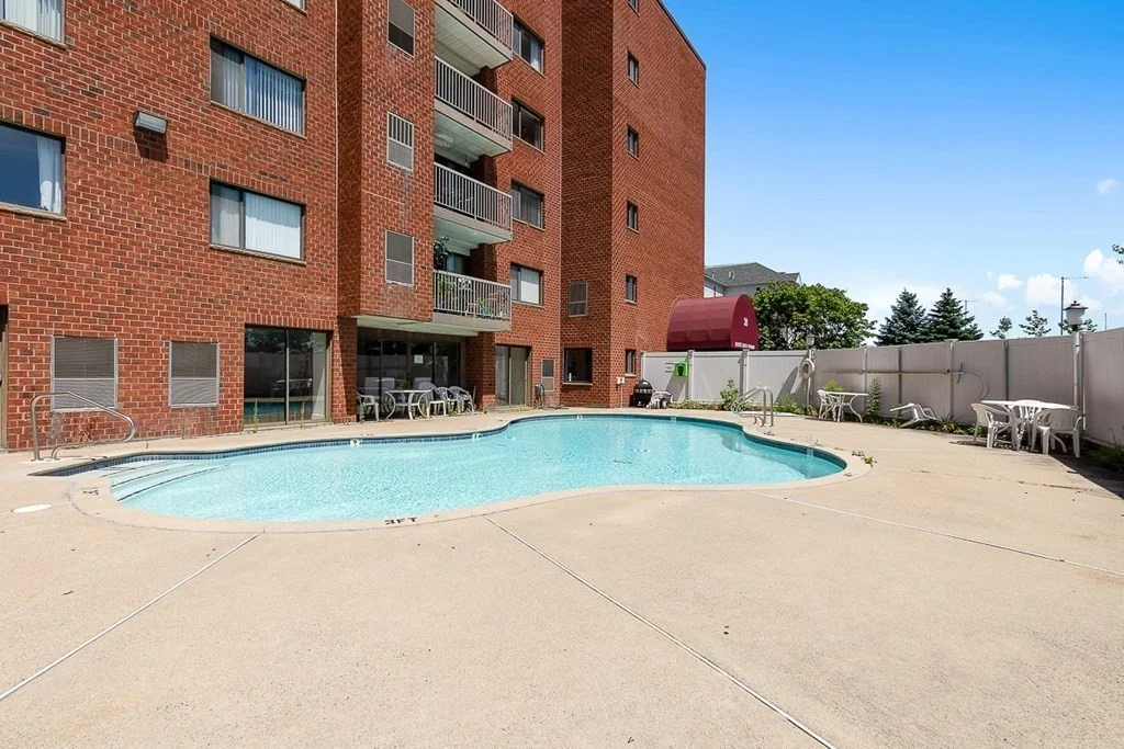 2 bed, 2 bath apartment for rent at 30 Revere Beach Pkwy Unit 216, Medford — photo 2 of 12