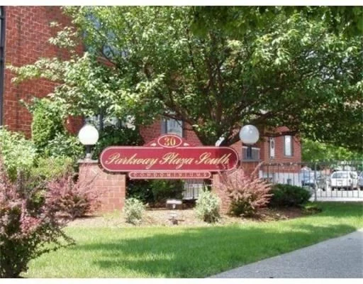2 bed, 2 bath apartment for rent at 30 Revere Beach Pkwy Unit 413, Medford — photo 2 of 20