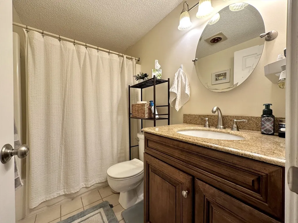 2 bed, 2 bath apartment for rent at 30 Revere Beach Pkwy Unit 505, Wellington — photo 10 of 15