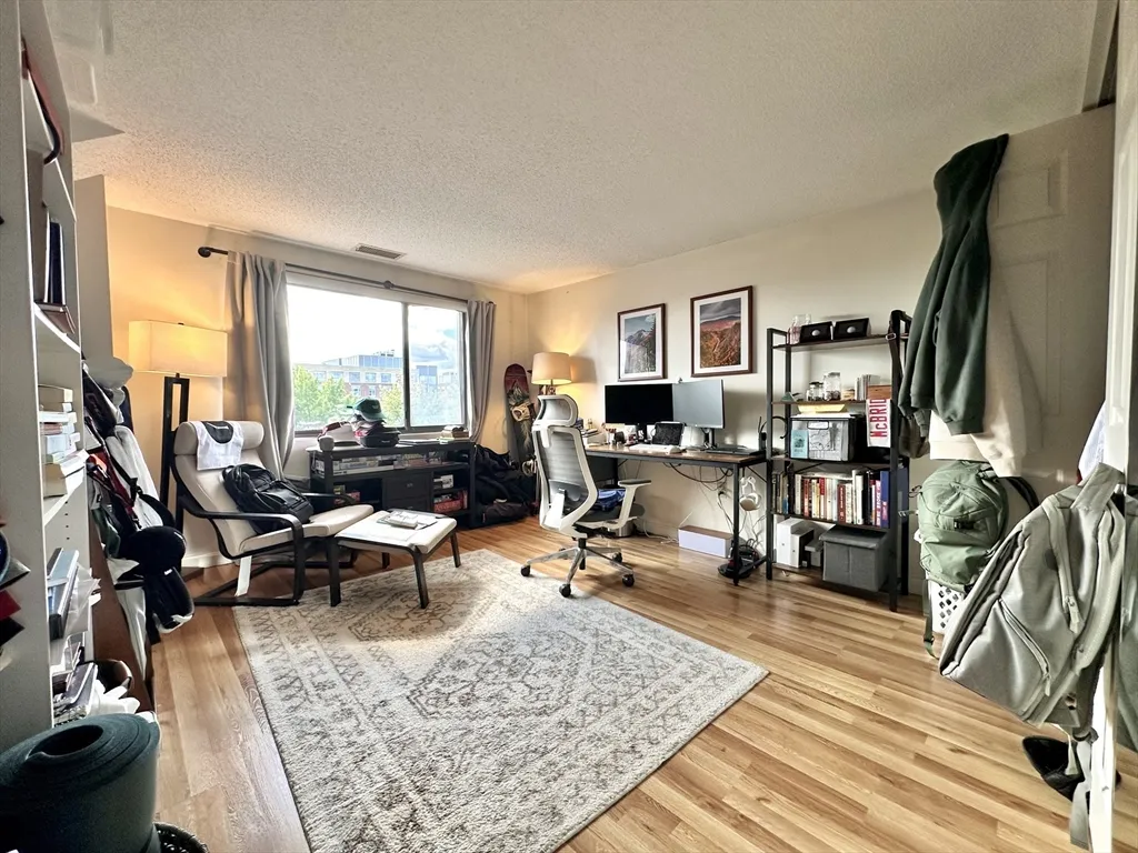 2 bed, 2 bath apartment for rent at 30 Revere Beach Pkwy Unit 505, Wellington — photo 12 of 15