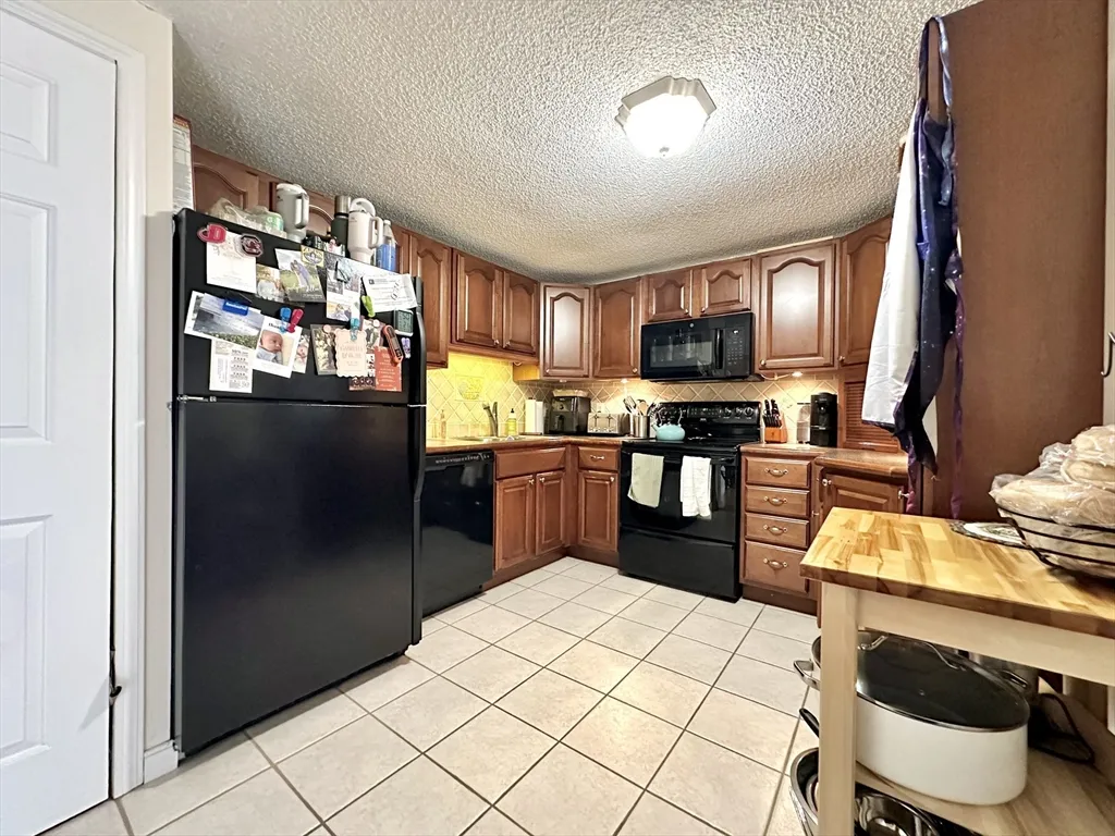 2 bed, 2 bath apartment for rent at 30 Revere Beach Pkwy Unit 505, Wellington — photo 4 of 15