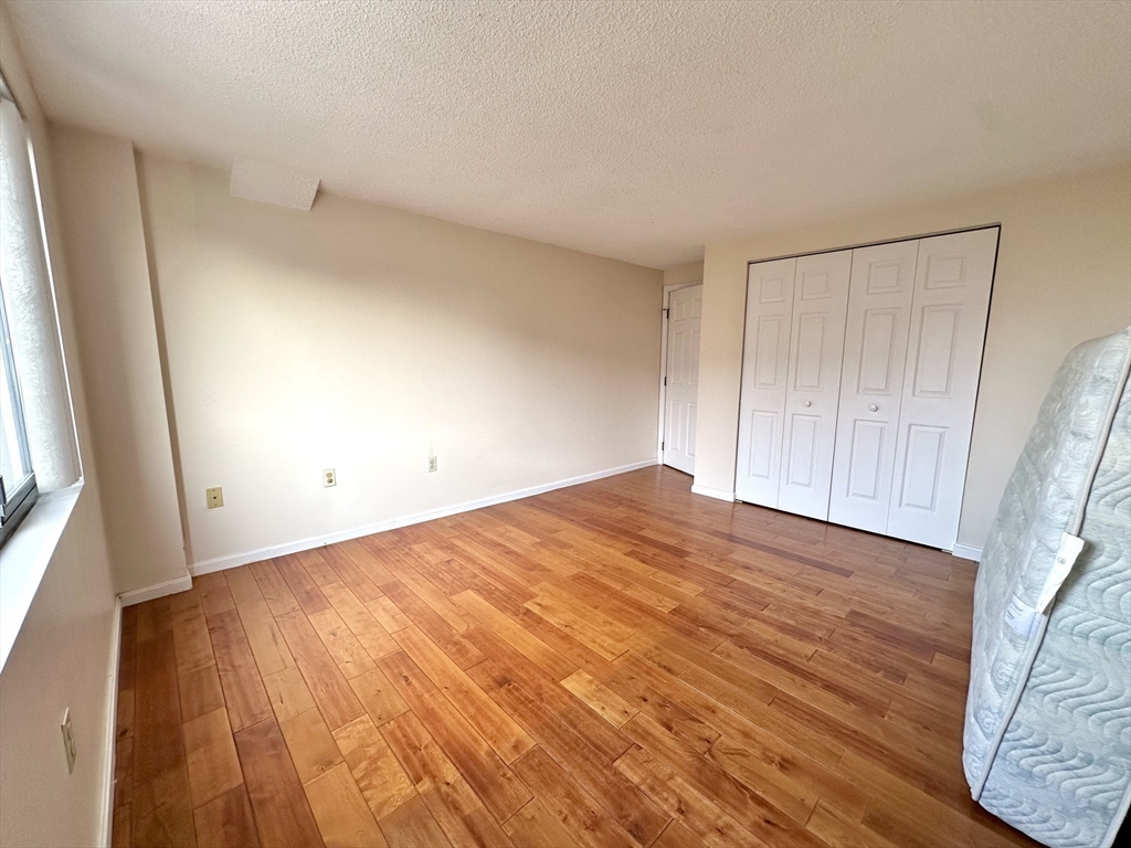 2 bed, 2 bath apartment for rent at 30 Revere Beach Pkwy Unit 506, Wellington — photo 12 of 17