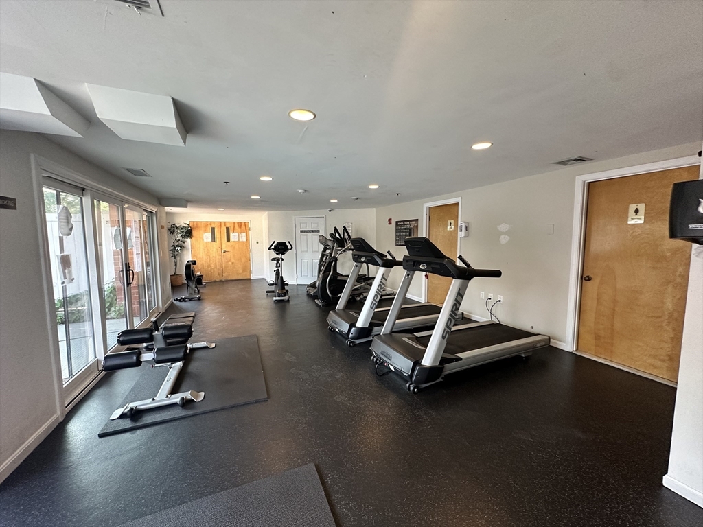 2 bed, 2 bath apartment for rent at 30 Revere Beach Pkwy Unit 506, Wellington — photo 15 of 17