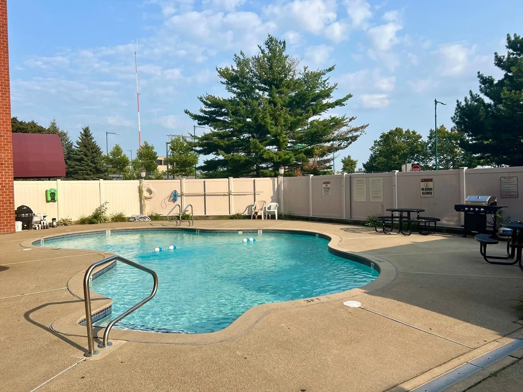 2 bed, 2 bath apartment for rent at 30 Revere Beach Pkwy Unit 616, Medford — photo 29 of 29