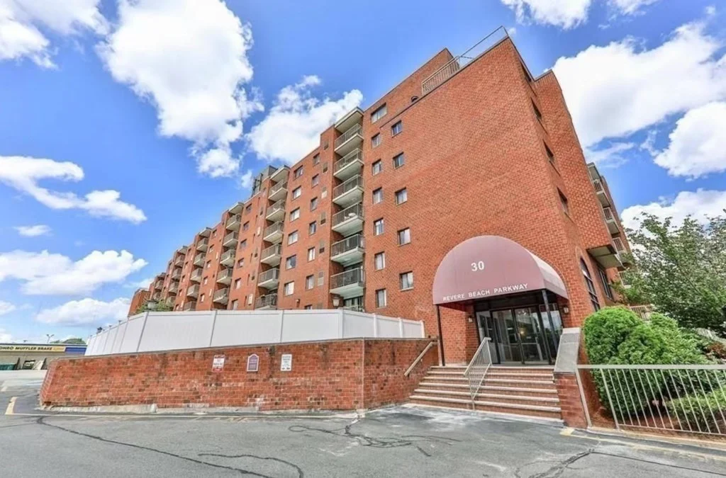 2 bed, 2 bath apartment for rent at 30 Revere Beach Pkwy Unit 804, Medford — photo 12 of 12
