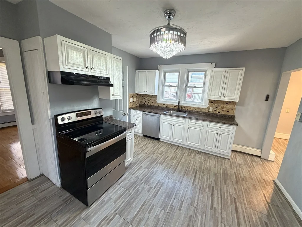 4 bed, 1 bath apartment for rent at 30 Riverview St Unit 2, Brockton — photo 9 of 21