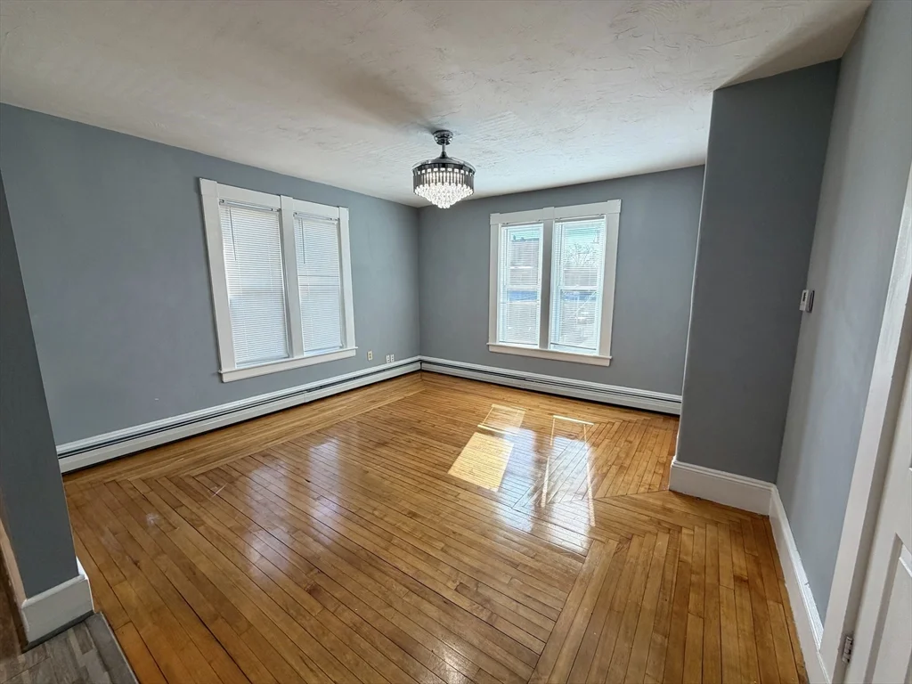 4 bed, 1 bath apartment for rent at 30 Riverview St Unit 2, Brockton — photo 2 of 21
