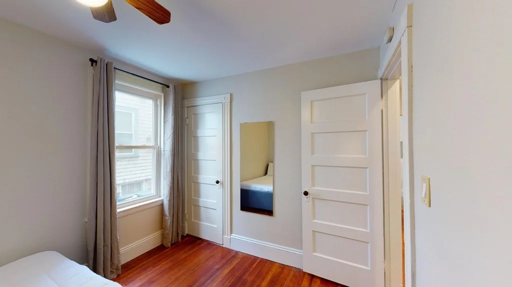 4 bed, 1 bath apartment for rent at 30 Roseclair Unit 1, Dorchester — photo 9 of 12