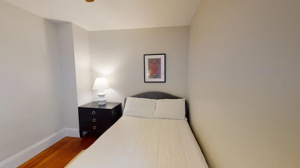 4 bed, 1 bath apartment for rent at 30 Roseclair Unit 1, Dorchester — photo 8 of 12