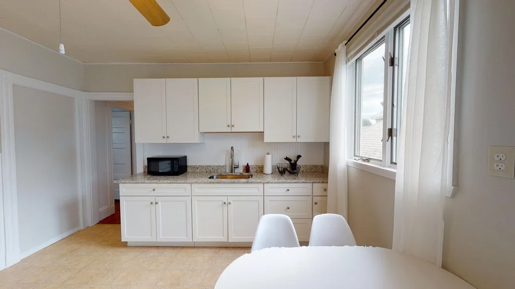 4 bed, 1 bath apartment for rent at 30 Roseclair Unit 3, Dorchester — photo 2 of 21
