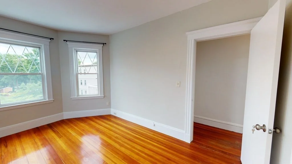 4 bed, 1 bath apartment for rent at 30 Roseclair Unit 3, Dorchester — photo 12 of 21