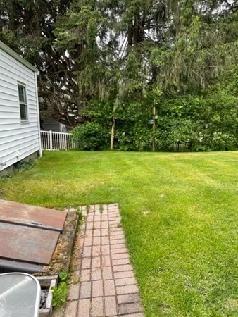 3 bed, 1 bath apartment for rent at 30 Russell Unit 30, Littleton — photo 21 of 28
