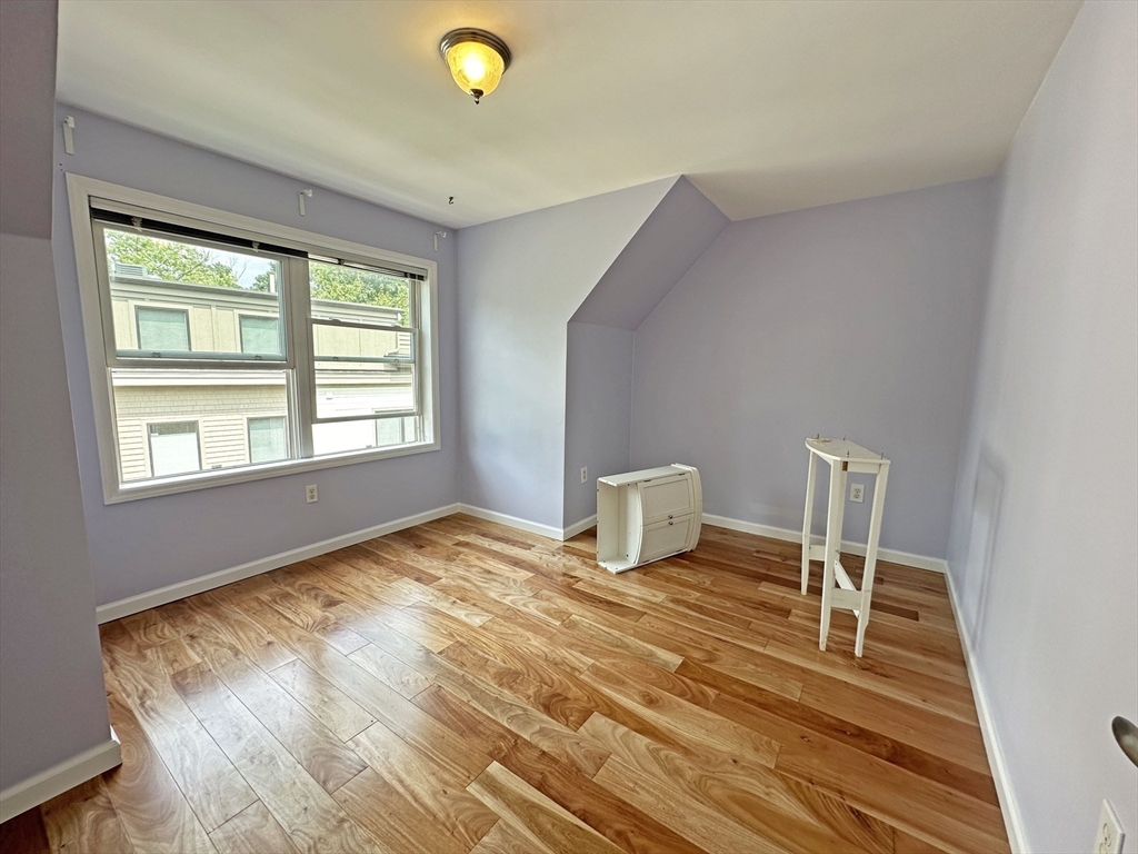 4 bed, 3 bath apartment for rent at 30 Salisbury Rd Unit 1, Newton Corner — photo 13 of 18