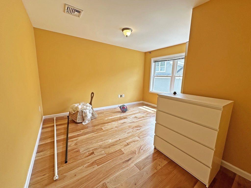 4 bed, 3 bath apartment for rent at 30 Salisbury Rd Unit 1, Newton Corner — photo 14 of 18