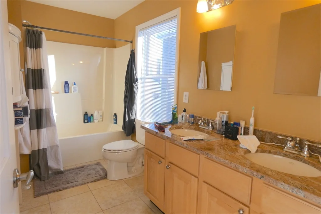 4 bed, 3 bath apartment for rent at 30 Salisbury Rd Unit 30, Newton Corner — photo 14 of 17