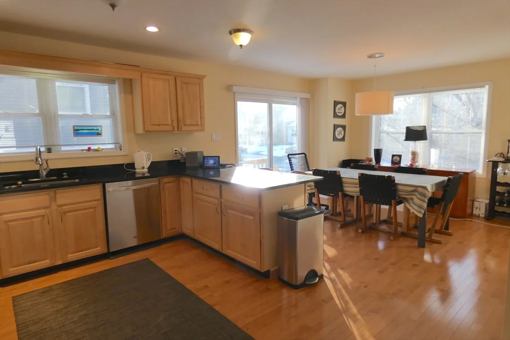 4 bed, 3 bath apartment for rent at 30 Salisbury Rd Unit 30, Newton Corner — photo 3 of 17