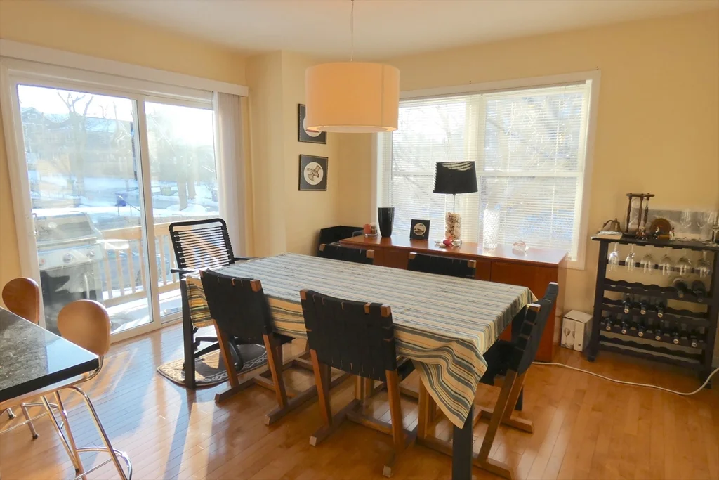 4 bed, 3 bath apartment for rent at 30 Salisbury Rd Unit 30, Newton Corner — photo 5 of 17