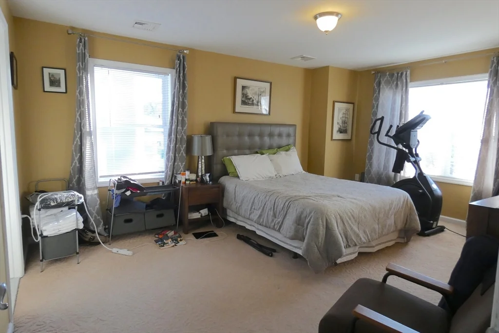 4 bed, 3 bath apartment for rent at 30 Salisbury Rd Unit 30, Newton Corner — photo 11 of 17
