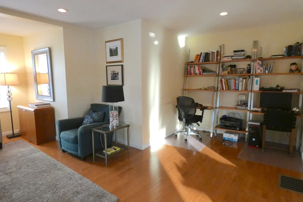 4 bed, 3 bath apartment for rent at 30 Salisbury Rd Unit 30, Newton Corner — photo 8 of 17