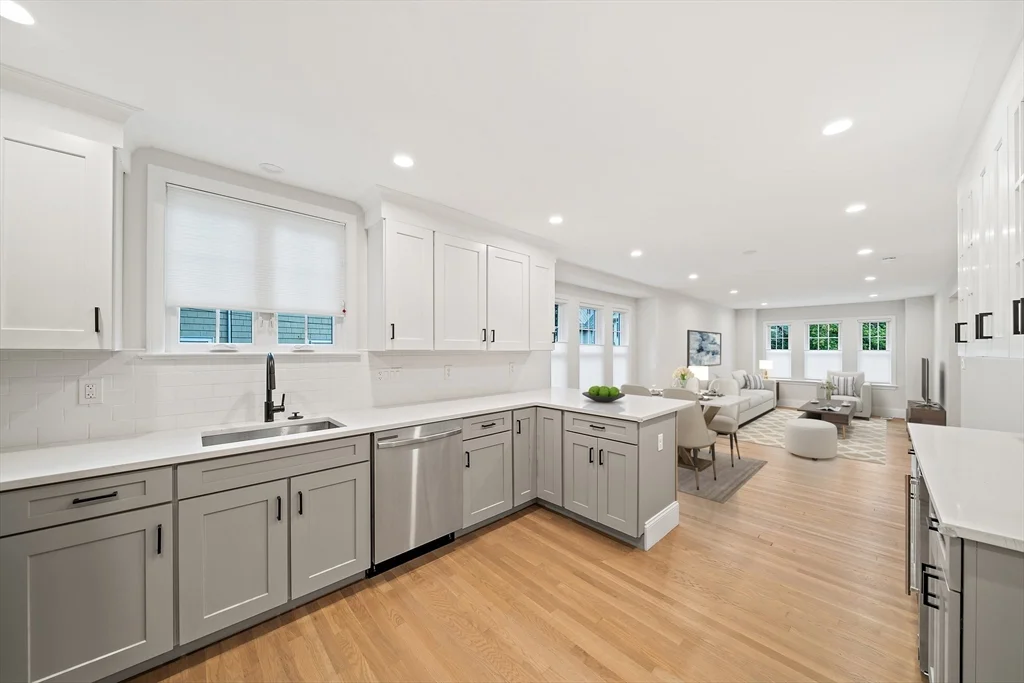 2 bed, 2 bath apartment for rent at 30 Sheafe St Unit 1, Chestnut Hill — photo 13 of 27