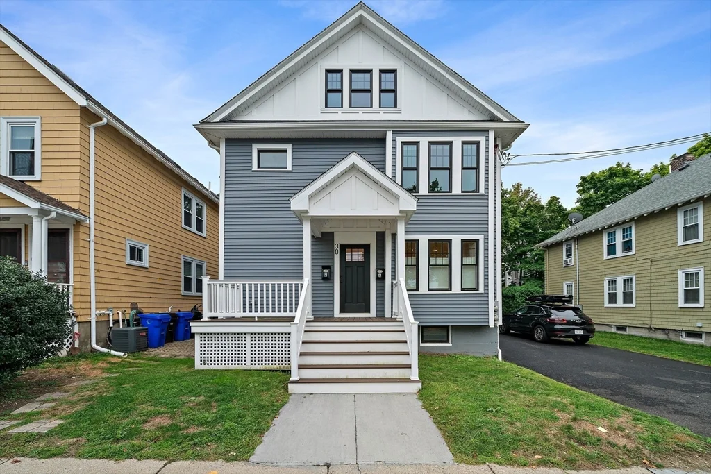 2 bed, 2 bath apartment for rent at 30 Sheafe St Unit 1, Chestnut Hill