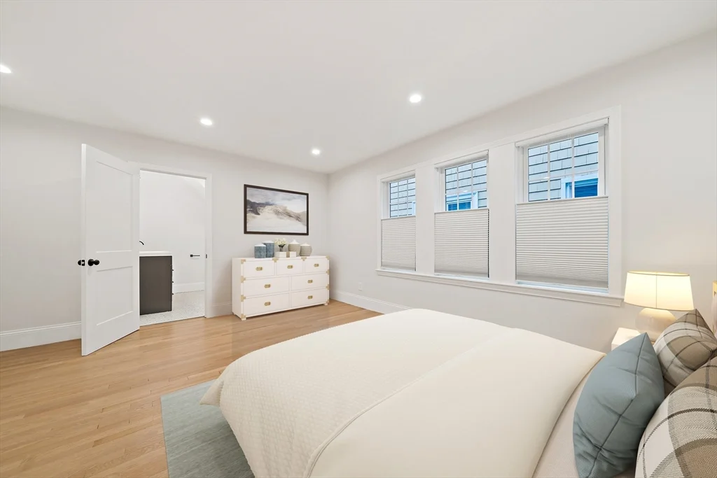 2 bed, 2 bath apartment for rent at 30 Sheafe St Unit 1, Chestnut Hill — photo 15 of 27