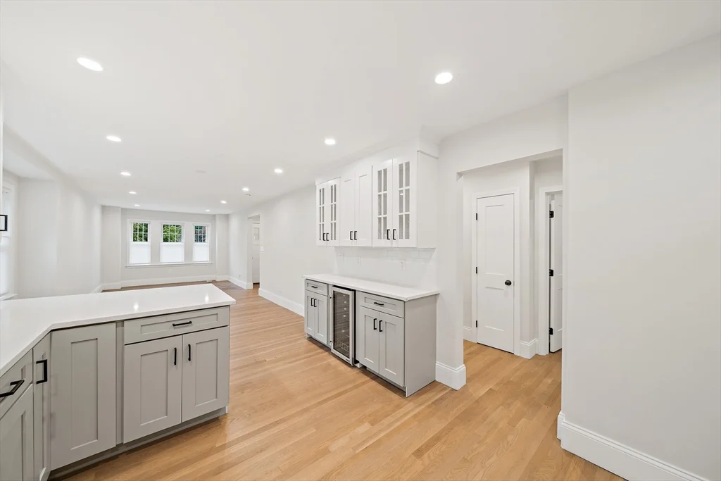 2 bed, 2 bath apartment for rent at 30 Sheafe St Unit 1, Chestnut Hill — photo 11 of 27