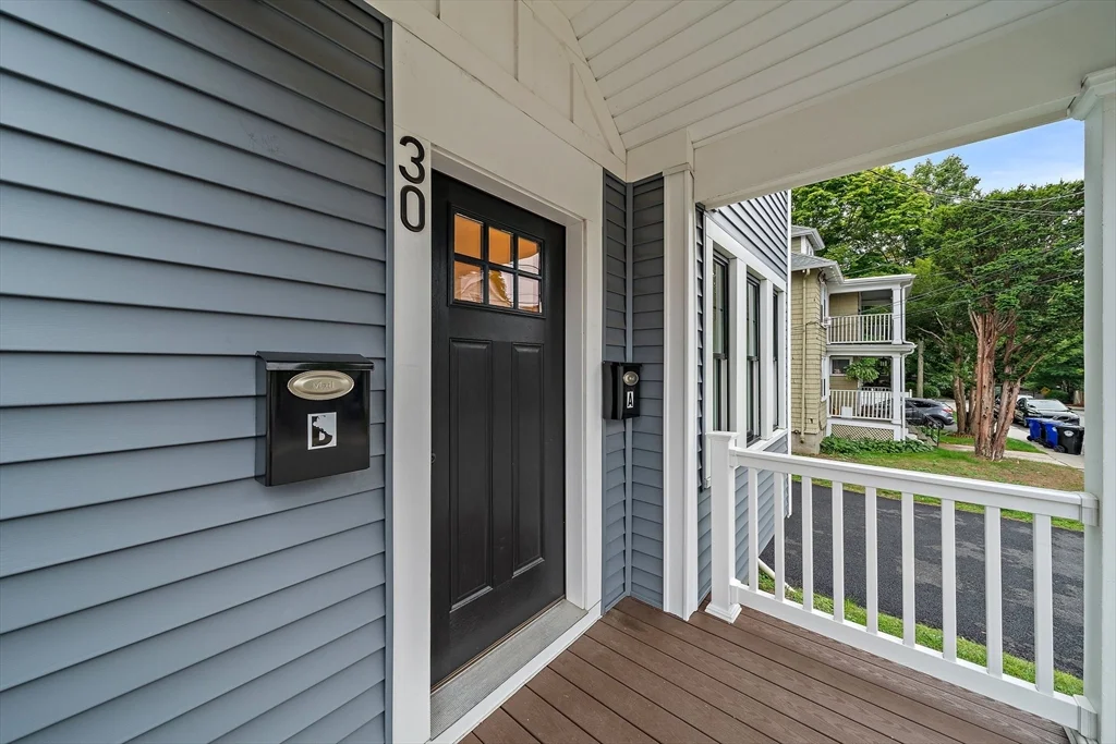 2 bed, 2 bath apartment for rent at 30 Sheafe St Unit 1, Chestnut Hill — photo 3 of 27