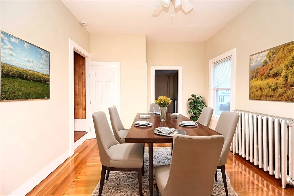 3 bed, 1 bath apartment for rent at 30 Sheppard Ave Unit 30, Braintree — photo 4 of 10