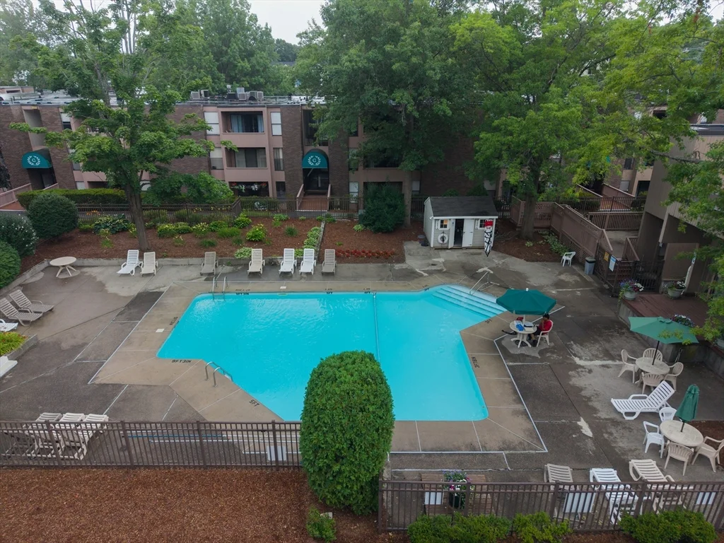 1 bed, 1 bath apartment for rent at 30 Shrewsbury Greens Dr Unit G, Shrewsbury — photo 14 of 15