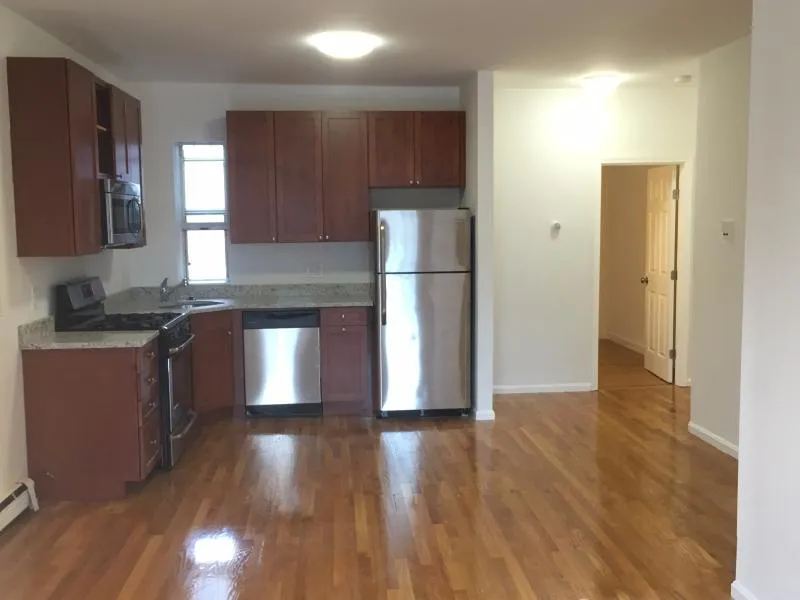 3 bed, 1 bath apartment for rent at 30 South Huntington Ave Unit 2, Mission Hill — photo 2 of 7