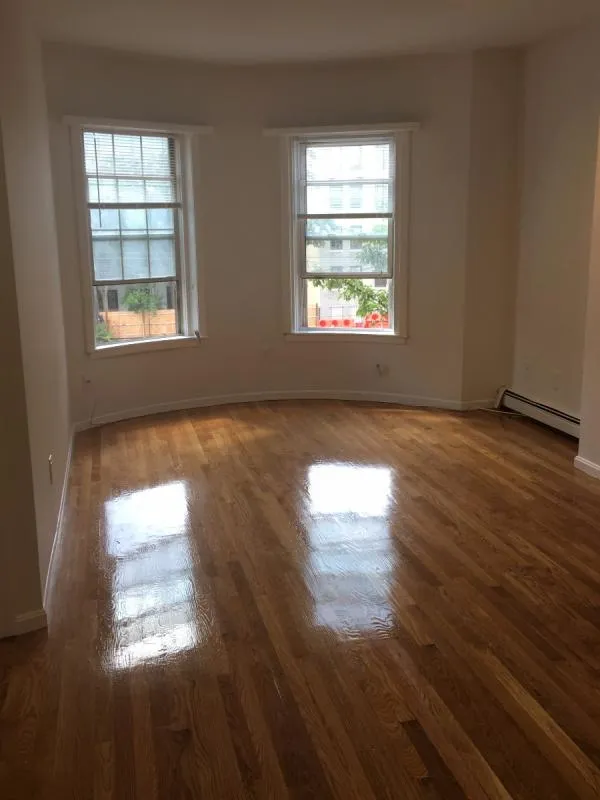 3 bed, 1 bath apartment for rent at 30 South Huntington Ave Unit 2, Mission Hill — photo 3 of 7