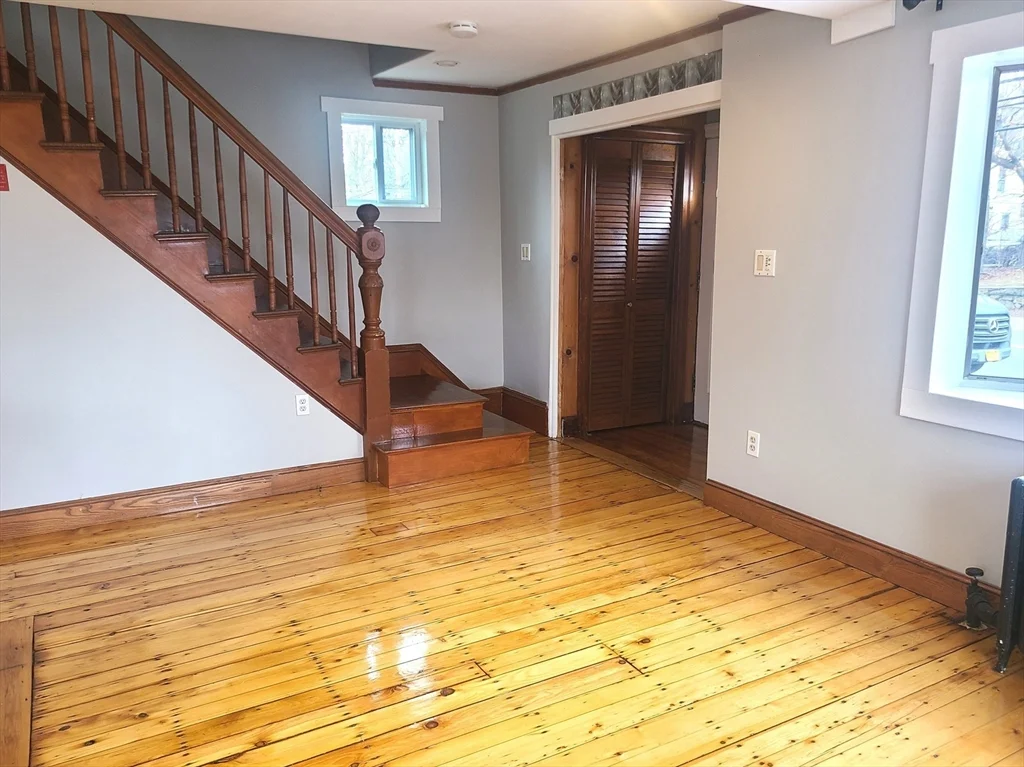 2 bed, 1 bath apartment for rent at 30 South St, Holbrook — photo 3 of 22